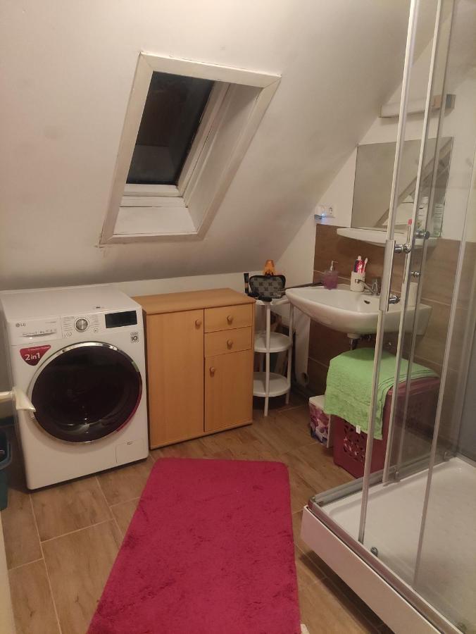 Zimmer A Veljanovski Blaufelden Exteriör bild