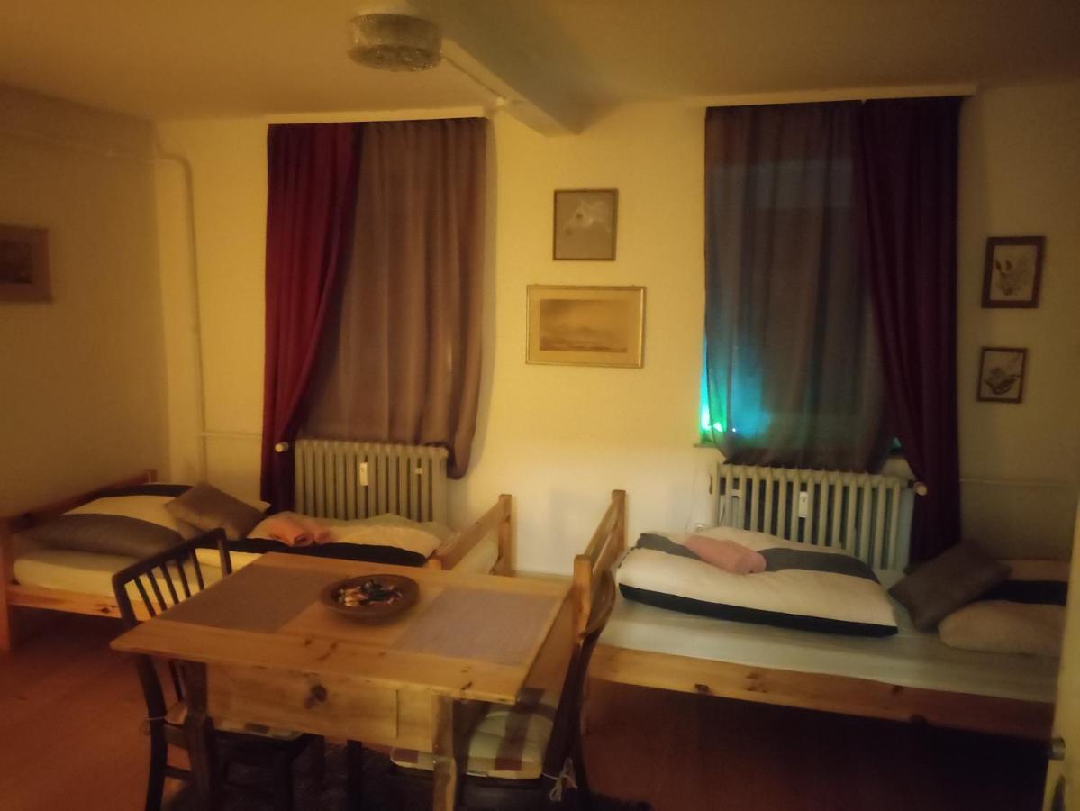 Zimmer A Veljanovski Blaufelden Exteriör bild